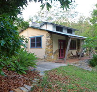 Mudbrick and Stone Hideaway Bellingen - Accommodation Coffs Harbour