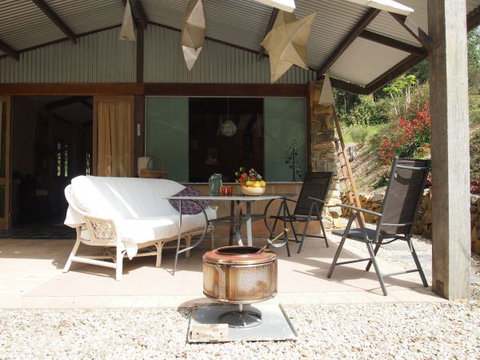 Mudbrick And Stone Hideaway Bellingen - Accommodation Coffs Harbour 7