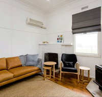 Castleview Cottage - Accommodation Coffs Harbour