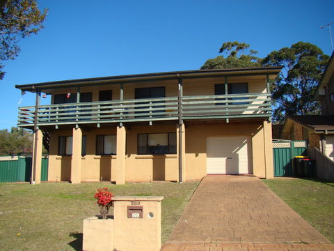 Location Location - Accommodation Coffs Harbour 0