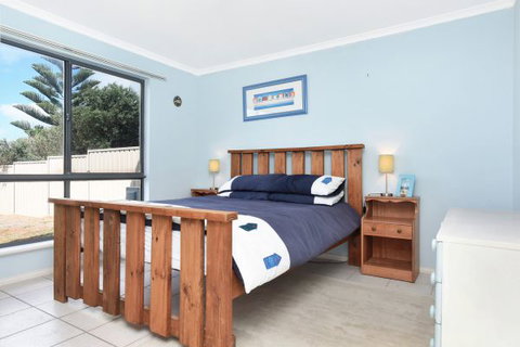 Ambergris - Accommodation Coffs Harbour 6