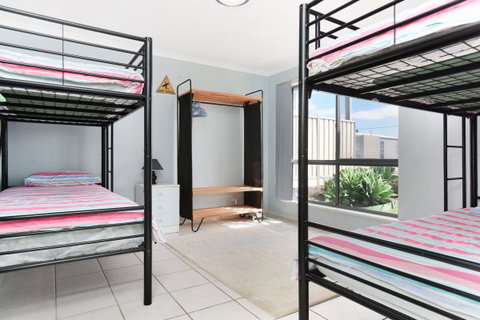 Ambergris - Accommodation Coffs Harbour 7