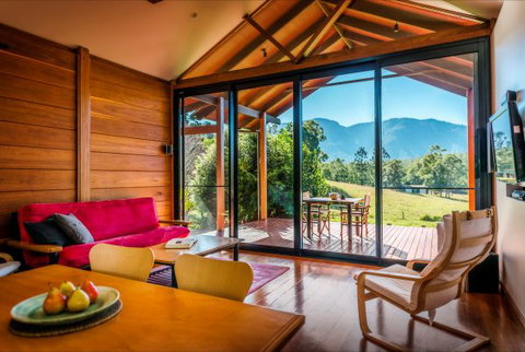 Promised Land Retreat - Accommodation Coffs Harbour 5