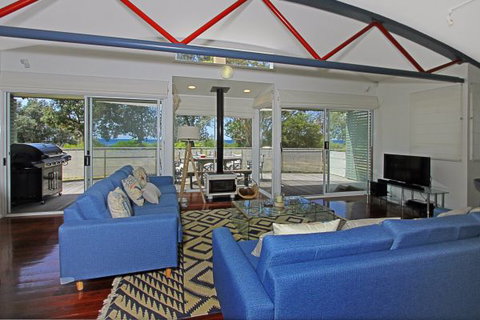 The Boathouse - Accommodation Coffs Harbour 2