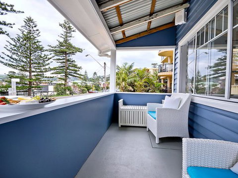 Driftwood Beach House - Accommodation Coffs Harbour 0
