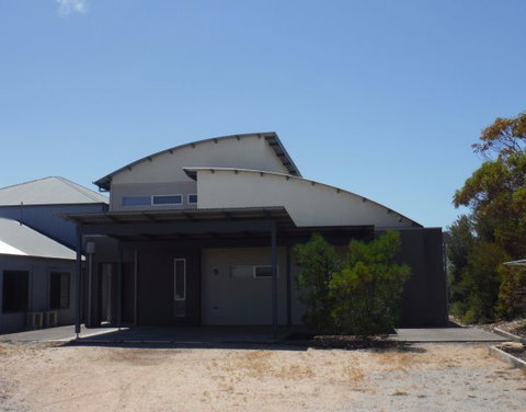 Number 99B - Accommodation Coffs Harbour 2