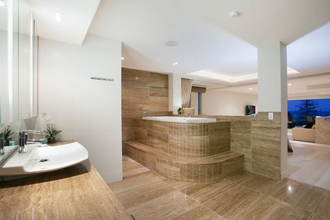 Oceans 74 - An Elite Holiday Home - Accommodation Coffs Harbour 35