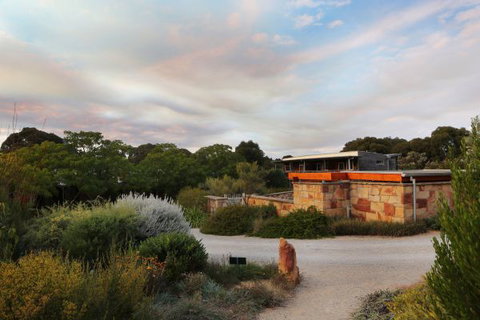 Royal Mail Hotel - Accommodation Coffs Harbour 1