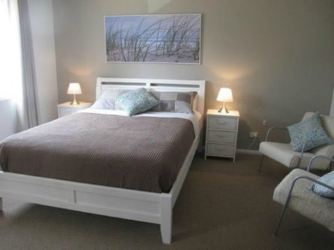The Beach House - Accommodation Coffs Harbour 0