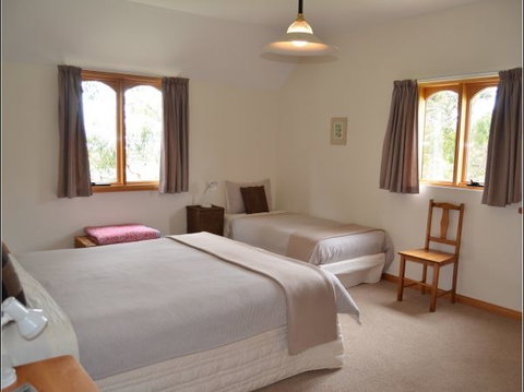Herons Rise Vineyard Accommodation - Accommodation Coffs Harbour 0