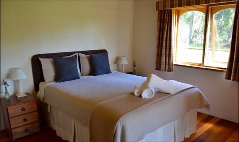 Herons Rise Vineyard Accommodation - Accommodation Coffs Harbour 1