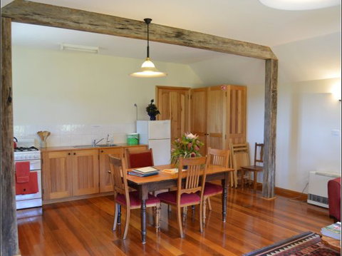 Herons Rise Vineyard Accommodation - Accommodation Coffs Harbour 2