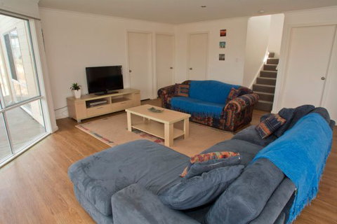 Ocean Sounds - Accommodation Coffs Harbour 3