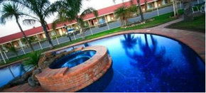 Best Western Pines Country Club Motor Inn - Accommodation Coffs Harbour 1
