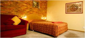 Best Western Pines Country Club Motor Inn - Accommodation Coffs Harbour 4