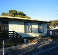 Lake Albert Caravan Park - Accommodation Coffs Harbour