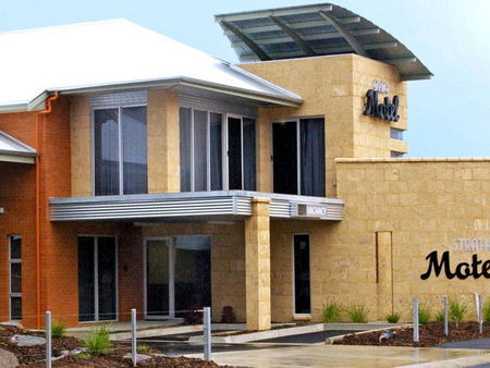 Angas Plains SA Accommodation Coffs Harbour