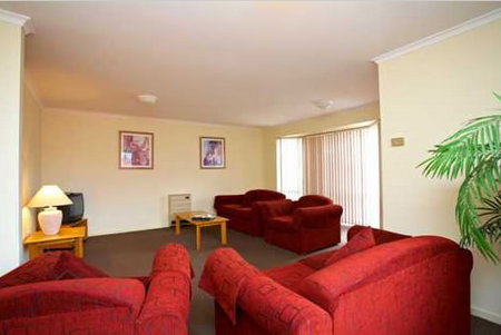 Quest Trinity House - Accommodation Coffs Harbour 2