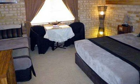 York Motel - Accommodation Coffs Harbour 2