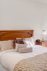 Best Western Crystal Inn - Accommodation Coffs Harbour 0