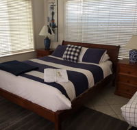 Apartments On-The-Park March - Accommodation Coffs Harbour