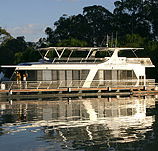 Whitewater Houseboat - Accommodation Coffs Harbour