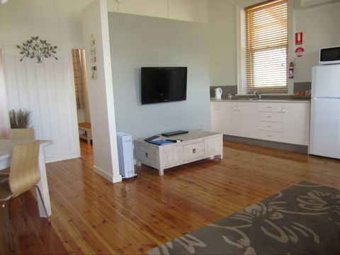 Clydesdale Cottage Bed & Breakfast - Accommodation Coffs Harbour 3