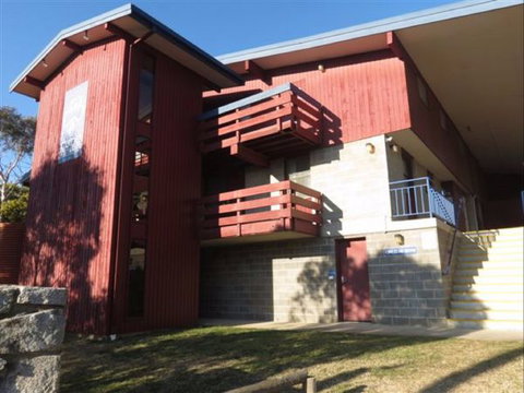 Araluen Lodge - Accommodation Coffs Harbour 0