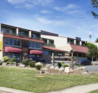 Aspire Alpine Gables and Brumby Bar - Accommodation Coffs Harbour