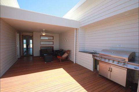 Beach Bliss Wallaroo - Accommodation Coffs Harbour 5