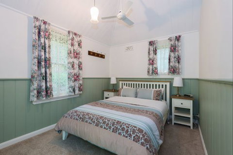 Bendigo Cottages Bed And Breakfast - Accommodation Coffs Harbour 5