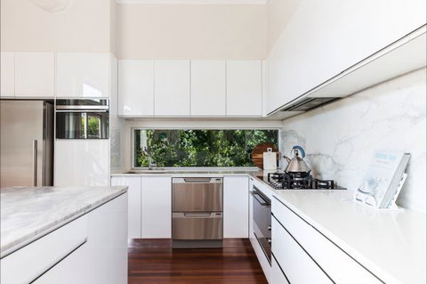 Bondi Blue - Accommodation Coffs Harbour 4