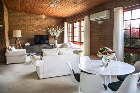 Brigham House - Tooma - Accommodation Coffs Harbour 3
