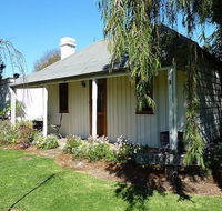 Cameron's Cottage - Accommodation Coffs Harbour