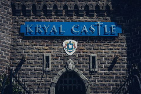 Castle Suites - Kryal Castle - Accommodation Coffs Harbour 1