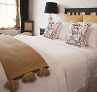 Chiltern Cottage and Indigo Suite - Accommodation Coffs Harbour