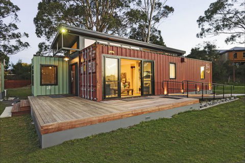 Coastal Pods Wynyard - Accommodation Coffs Harbour 0