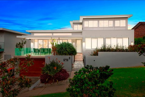 Limelight - Accommodation Coffs Harbour 0