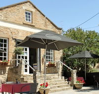 Mellers of Auburn Cafe and Accommodation - Accommodation Coffs Harbour