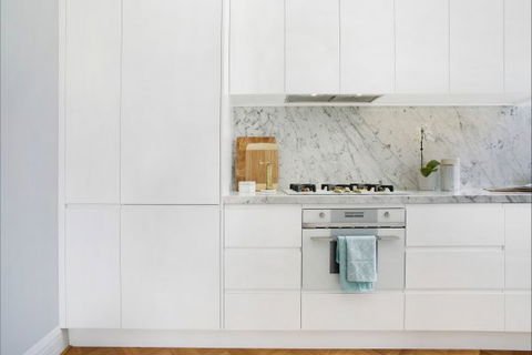 New Beach Apartment - Accommodation Coffs Harbour 6