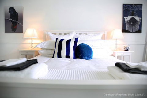 The Sampson - Orange - Accommodation Coffs Harbour 1