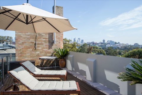 Trumper Loft - Accommodation Coffs Harbour 0