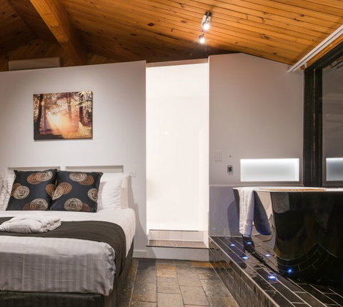 Waterfall Springs Retreat And Wildlife Sanctuary - Accommodation Coffs Harbour 0