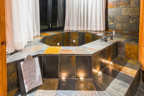 Waterfall Springs Retreat And Wildlife Sanctuary - Accommodation Coffs Harbour 3