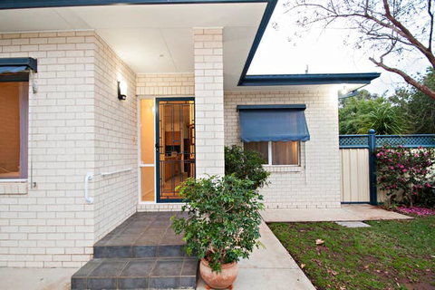 Rosies Cottage - Accommodation Coffs Harbour 2