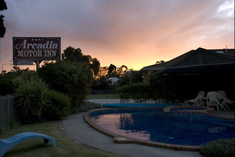 Arcadia Motor Inn - Accommodation Coffs Harbour 0