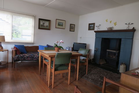 Binalong Bay Beach Shack - Accommodation Coffs Harbour 5