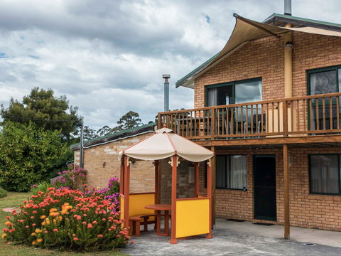 Burilda Waters - Accommodation Coffs Harbour 0