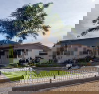 Chrissie's Palace - Accommodation Coffs Harbour