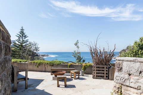 Gordon's Bay Retreat - Accommodation Coffs Harbour 5